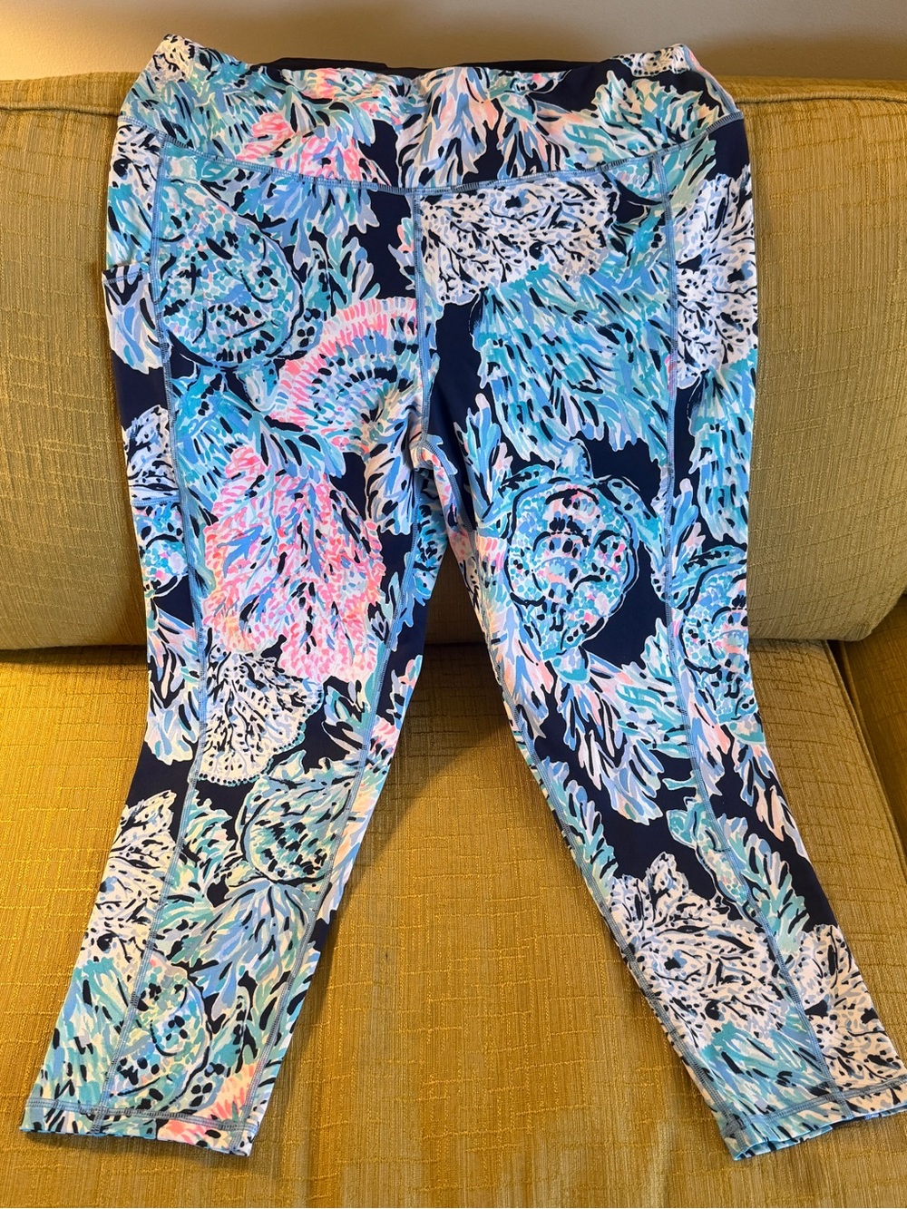 Lilly Pulitzer Women’s Navy Floral Capri Leggings with Aqua & Pink Accents